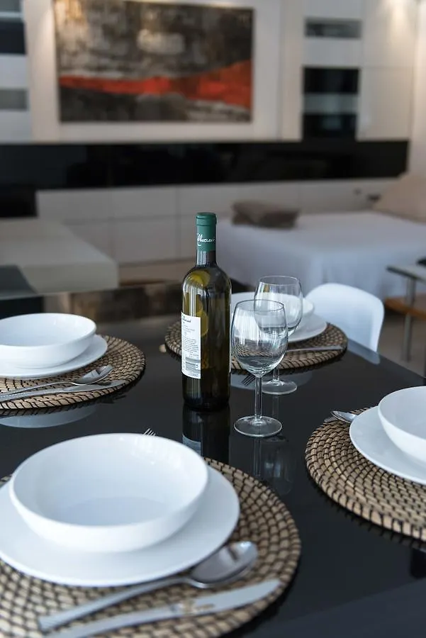 Fabulous Sea View Apartment Салоники